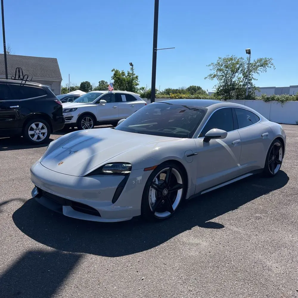 2021 Porsche Taycan Turbo