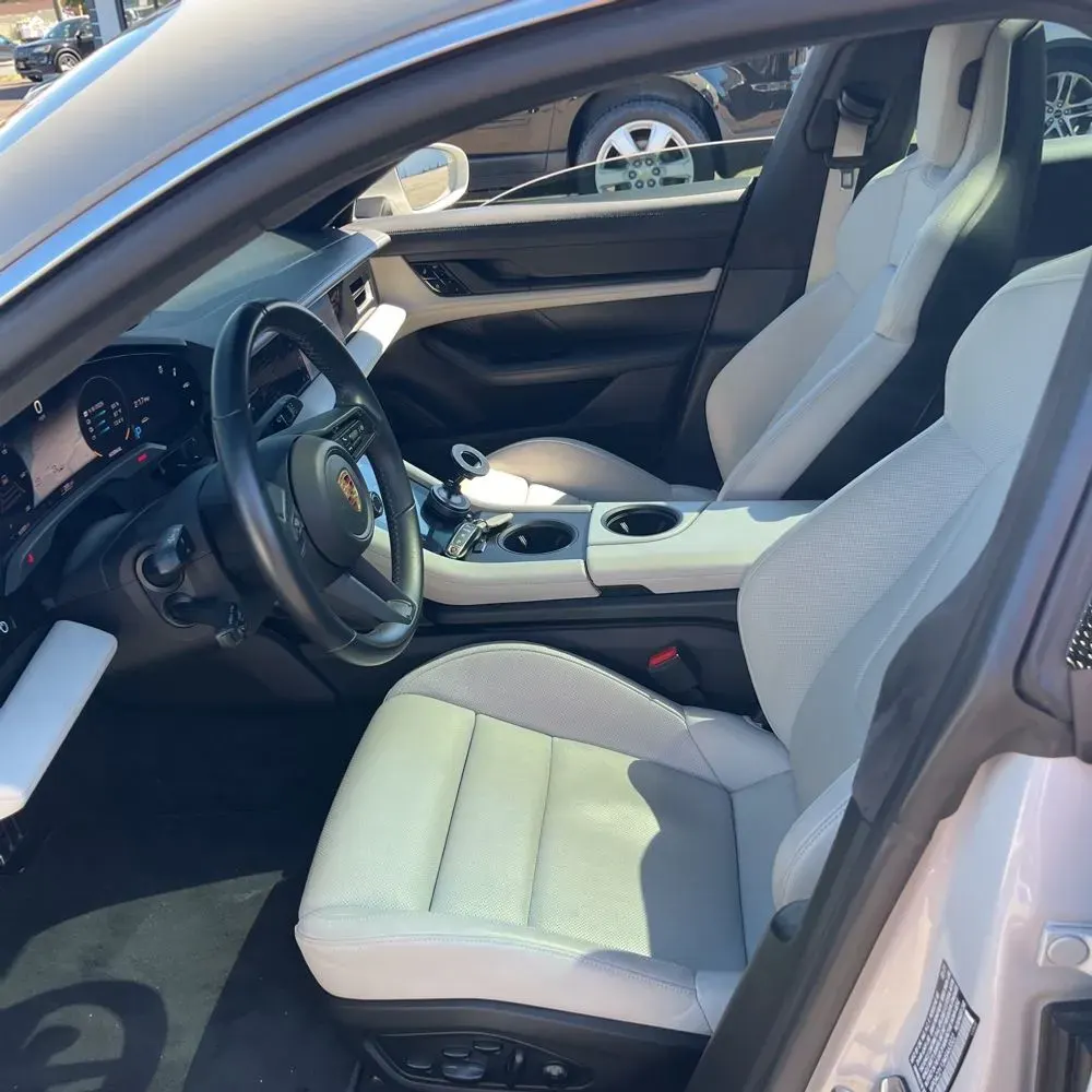 2021 Porsche Taycan Turbo