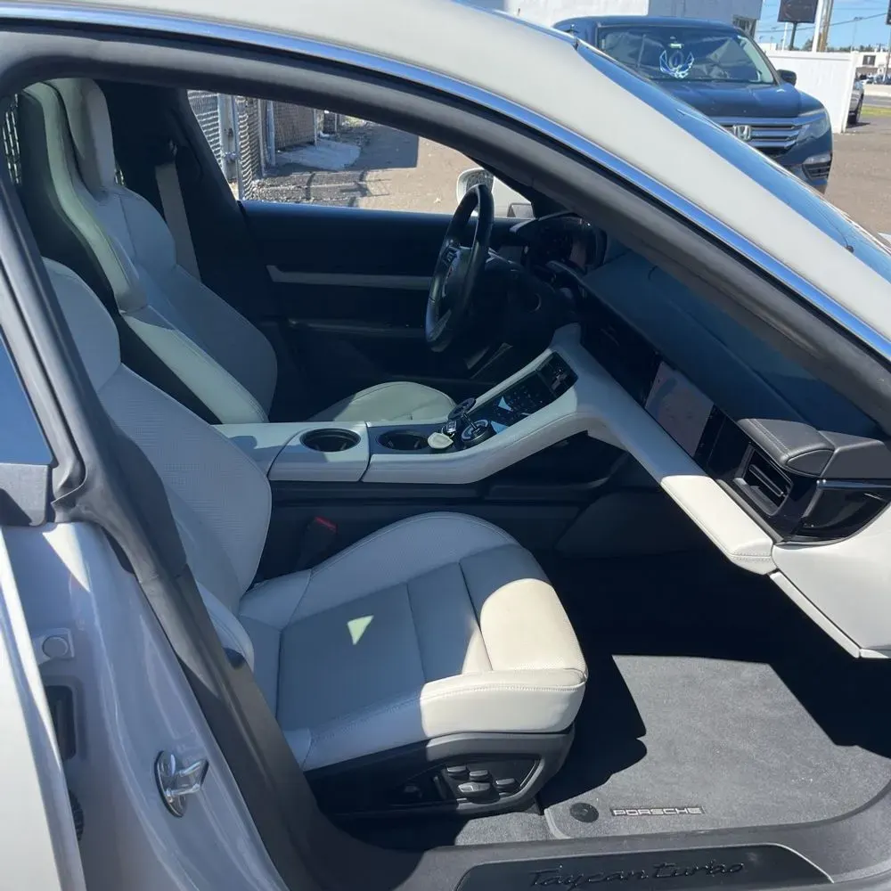 2021 Porsche Taycan Turbo