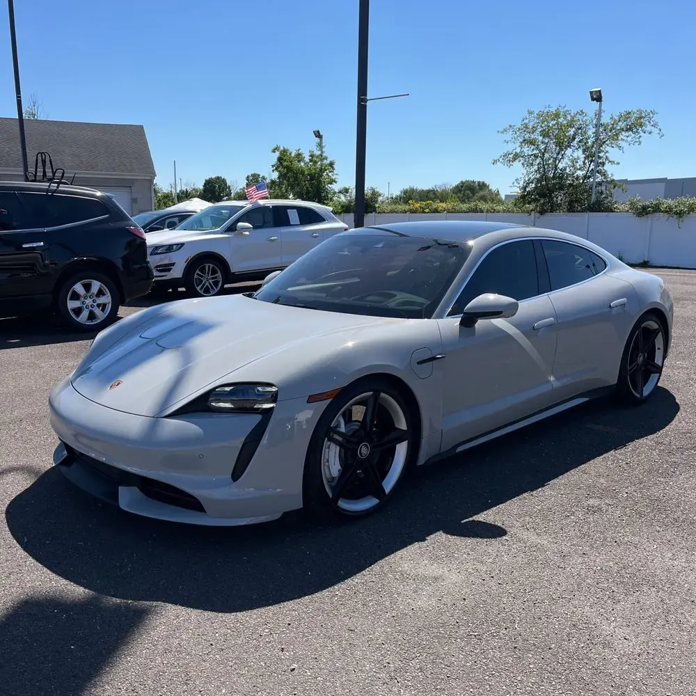 2021 Porsche Taycan Turbo