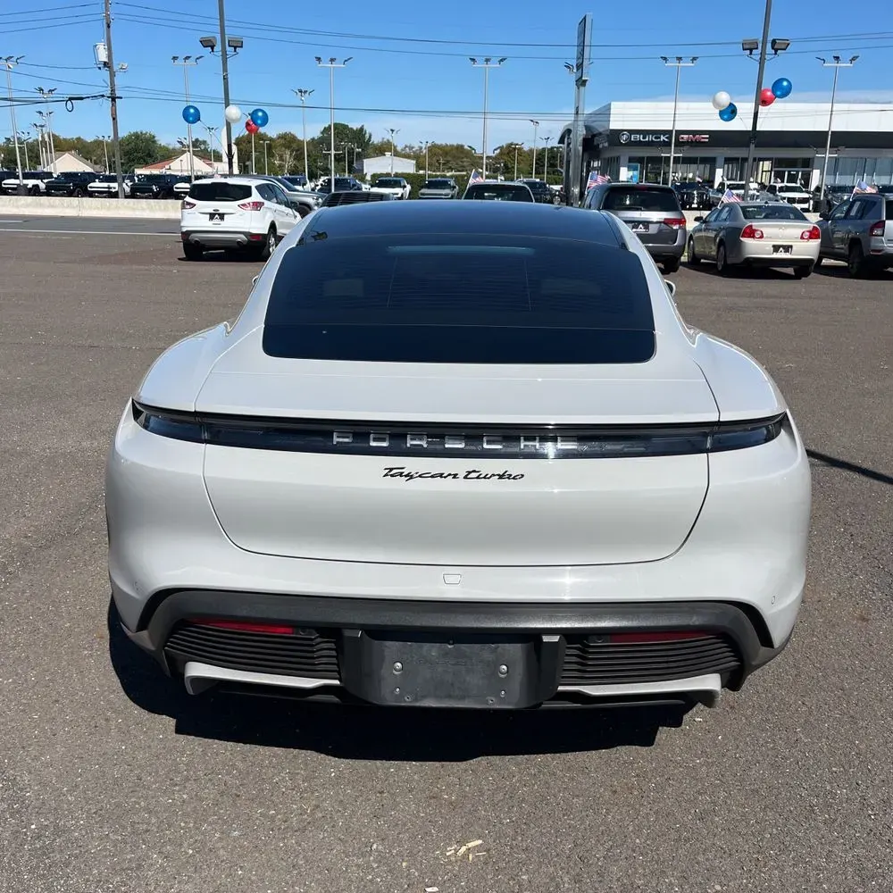 2021 Porsche Taycan Turbo
