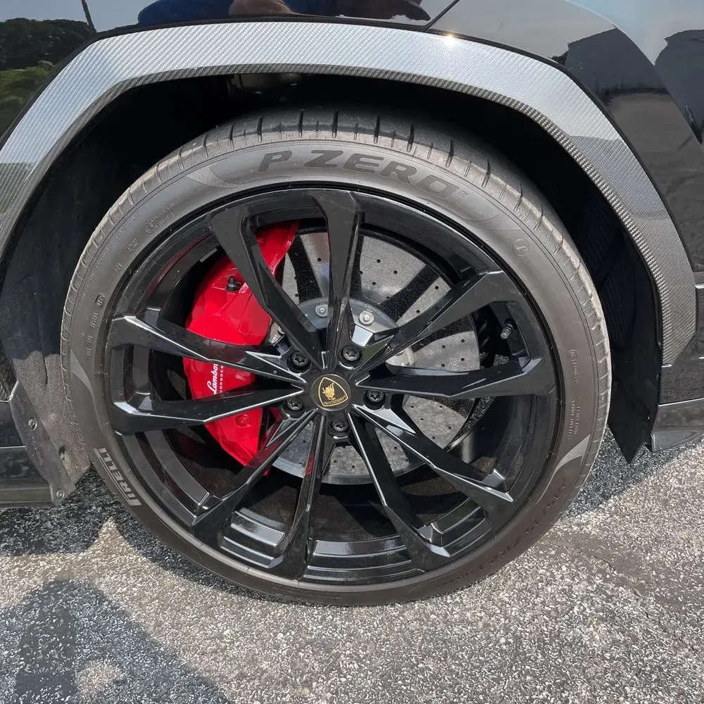2023 Lamborghini Urus S