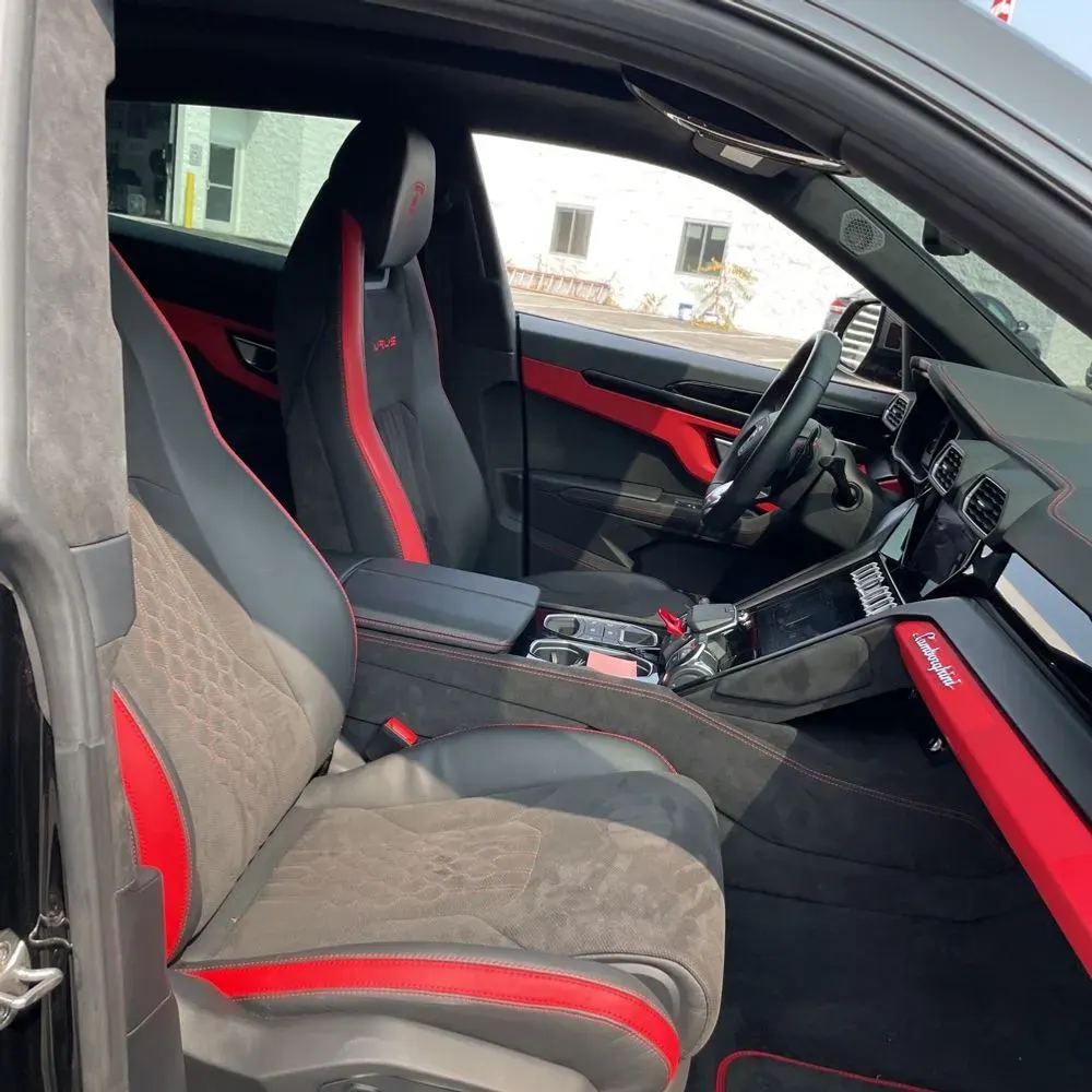 2023 Lamborghini Urus S