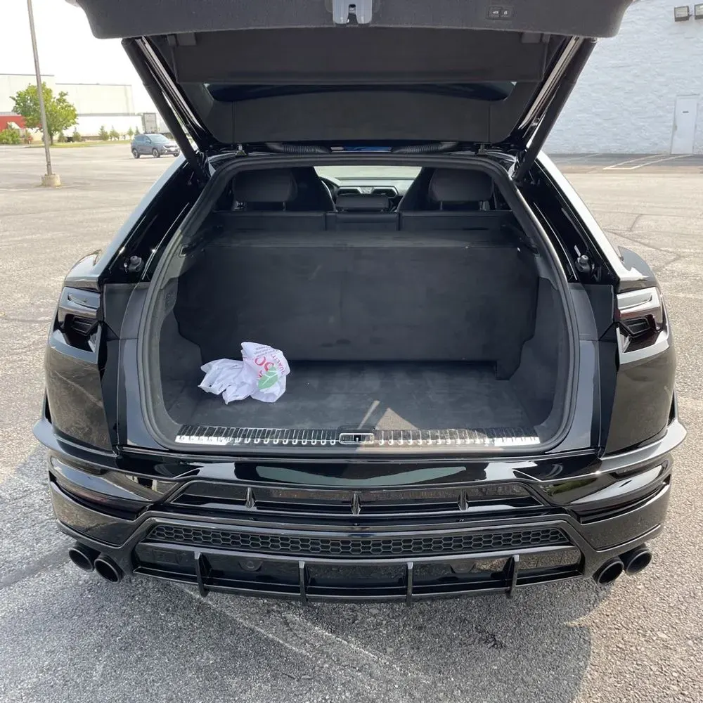 2023 Lamborghini Urus S
