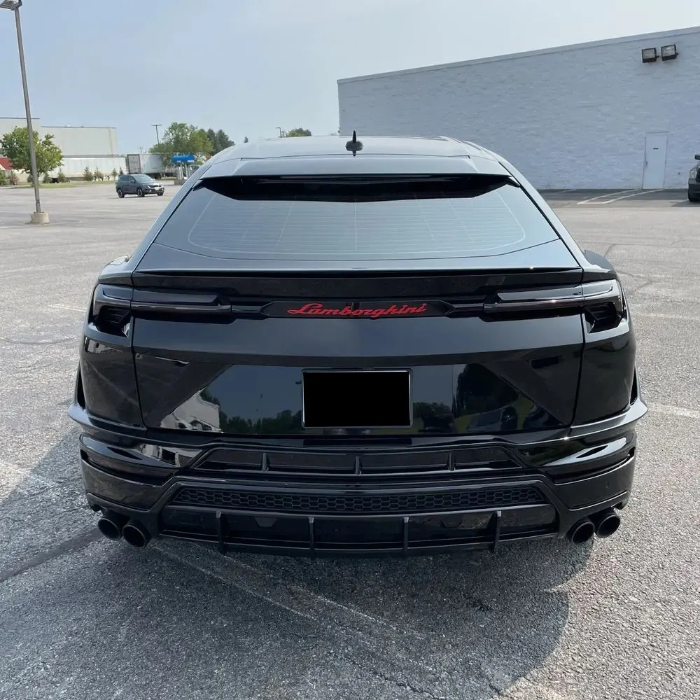 2023 Lamborghini Urus S