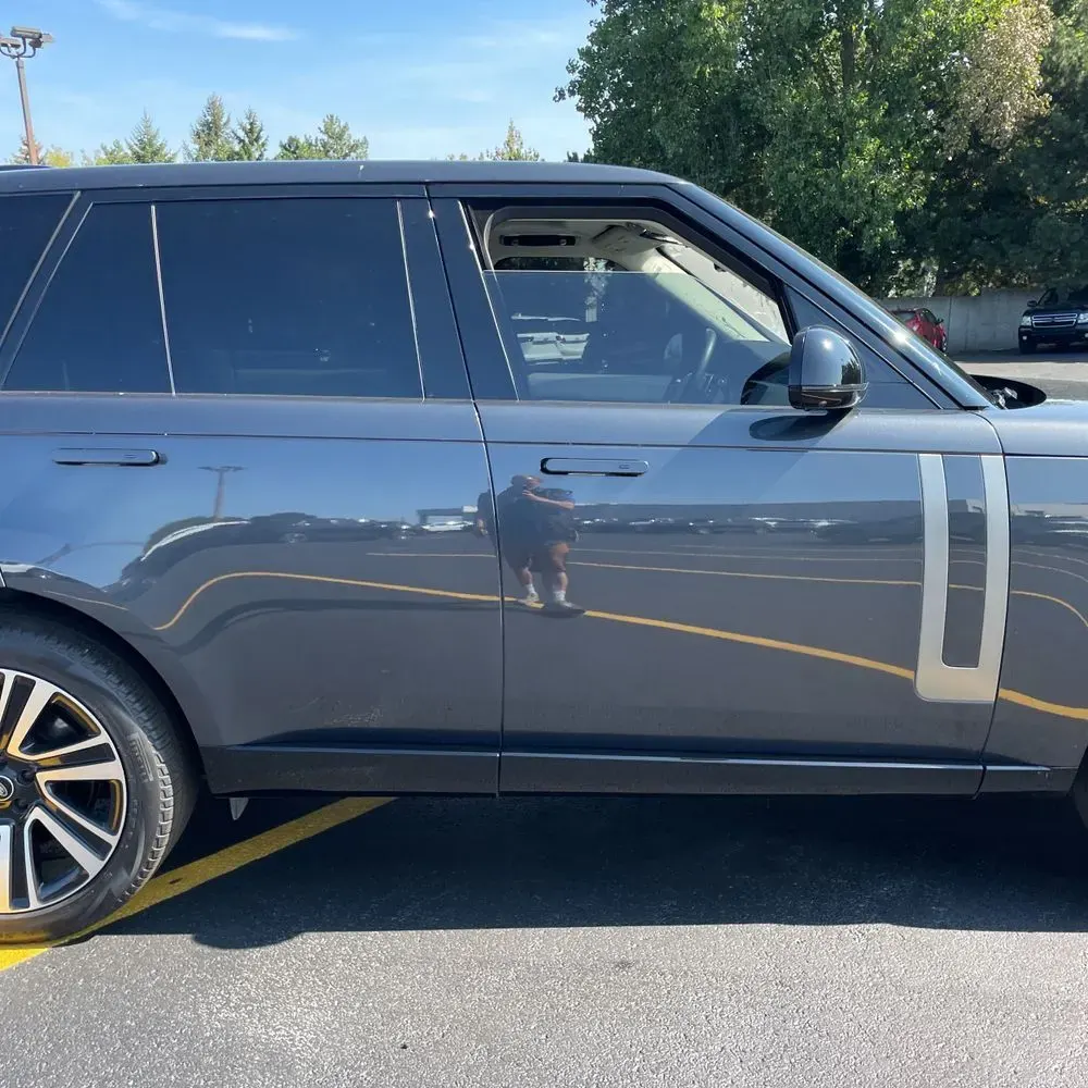 2023 Land Rover Range Rover P530 SE