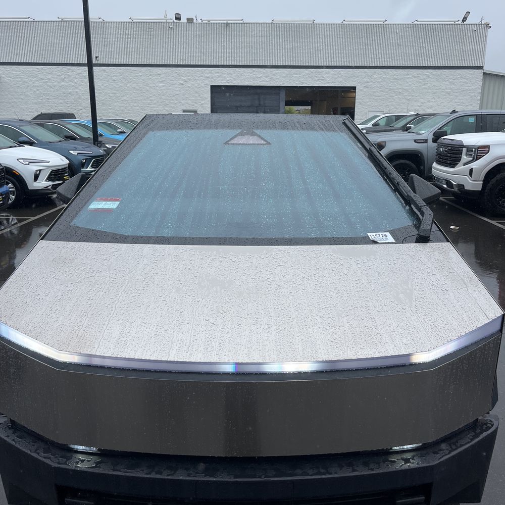 2024 Tesla Cybertruck Base