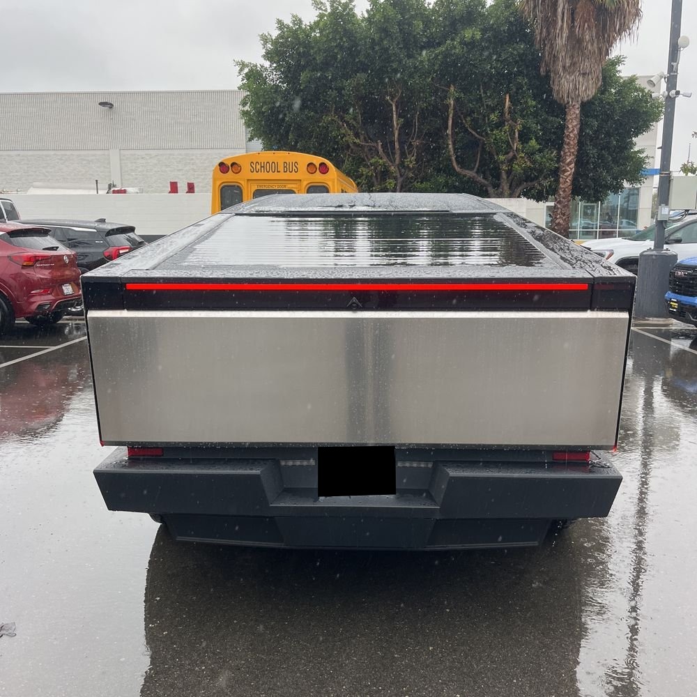 2024 Tesla Cybertruck Base
