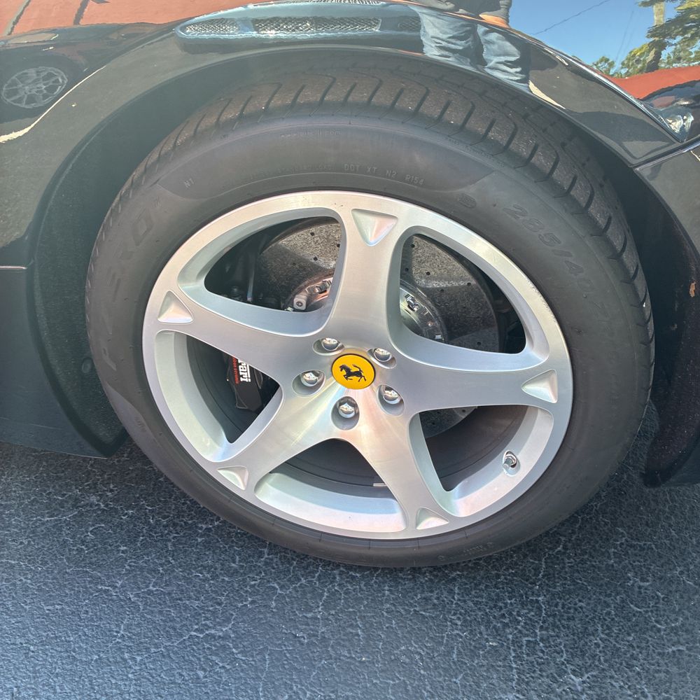 2010 Ferrari California Base