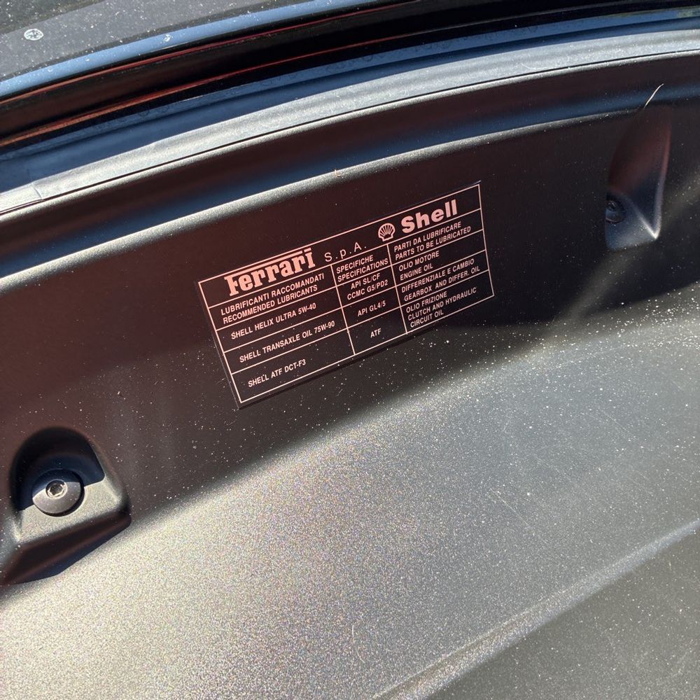 2010 Ferrari California Base