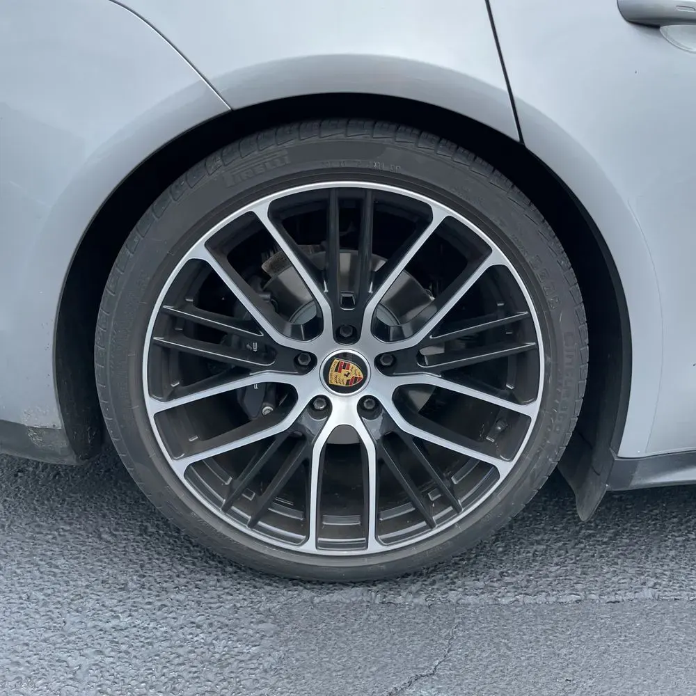 2022 Porsche Panamera Platinum Edition
