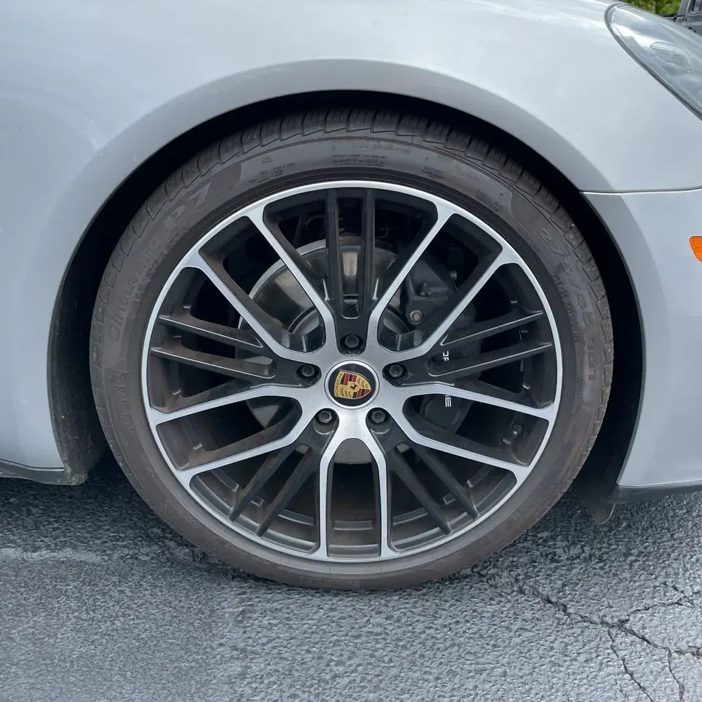 2022 Porsche Panamera Platinum Edition