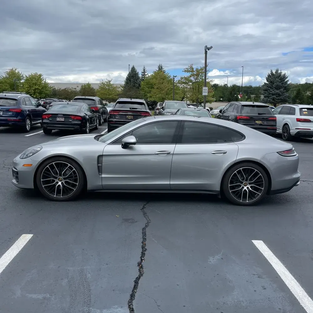 2022 Porsche Panamera Platinum Edition
