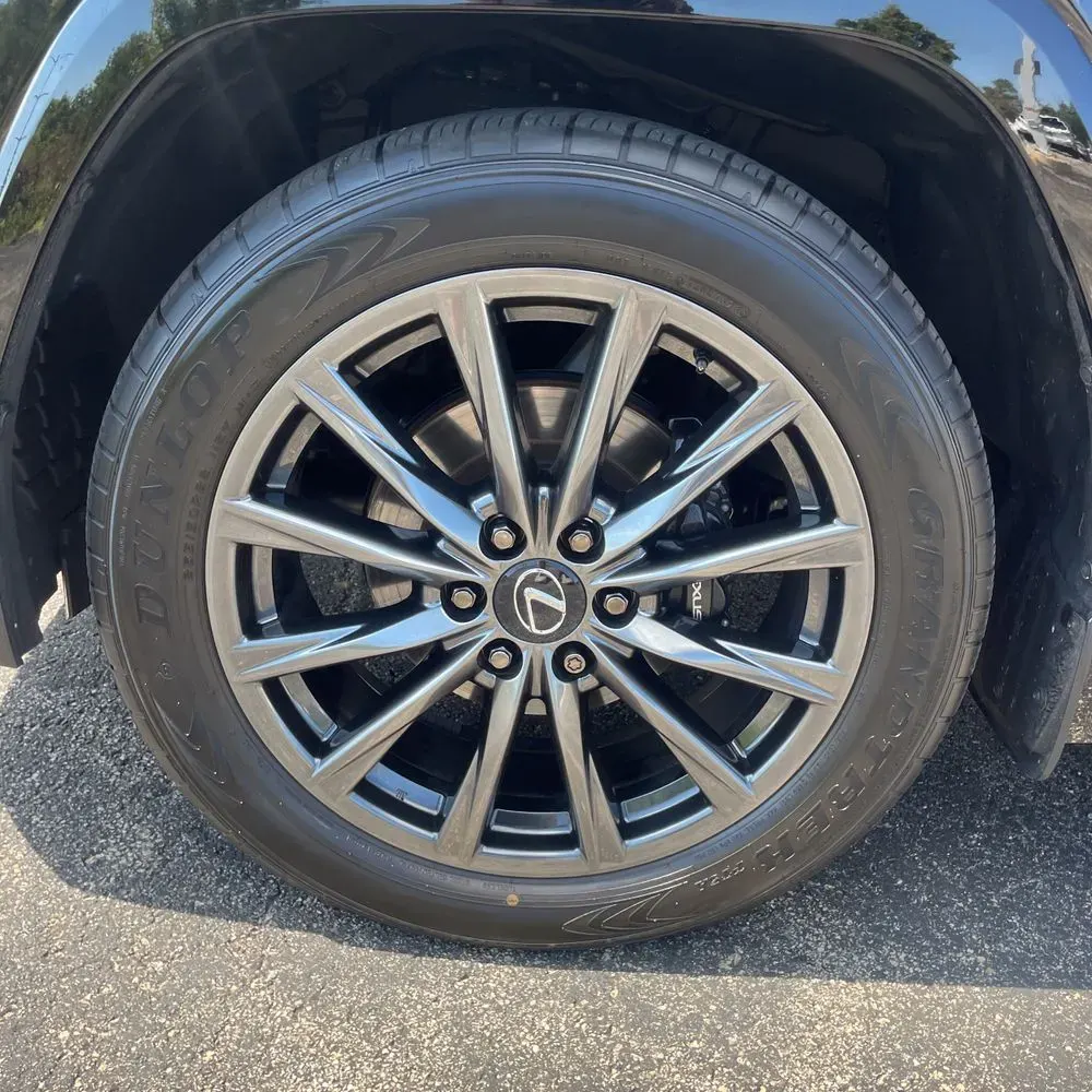 2024 Lexus LX 600 F SPORT Handling