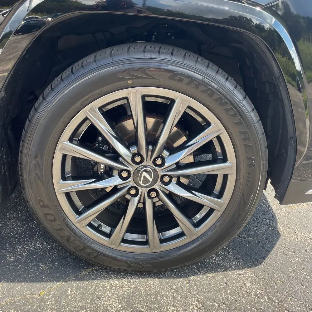 2024 Lexus LX 600 F SPORT Handling