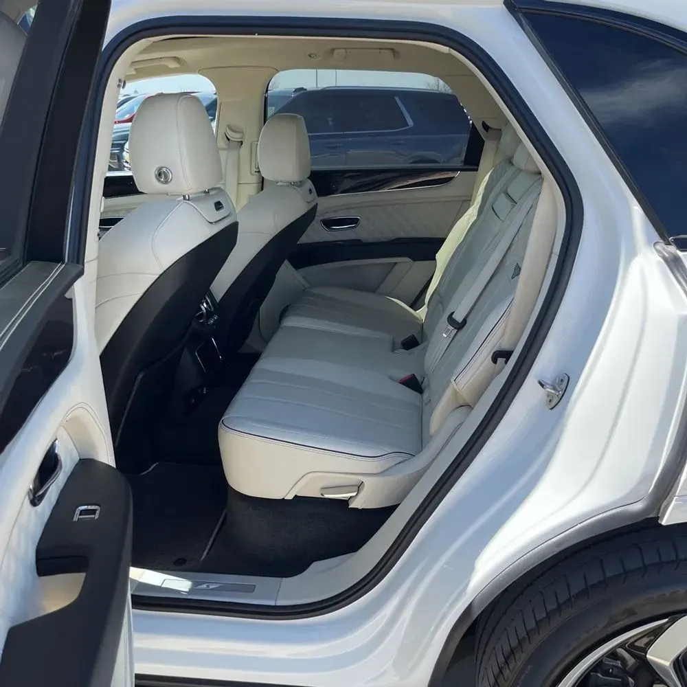 2022 Bentley Bentayga V8