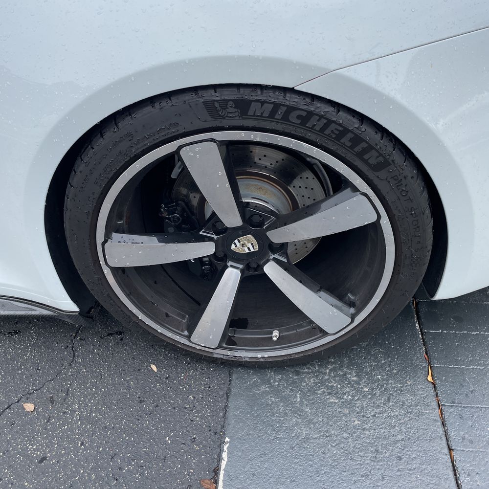 2020 Porsche 911 Carrera 4S