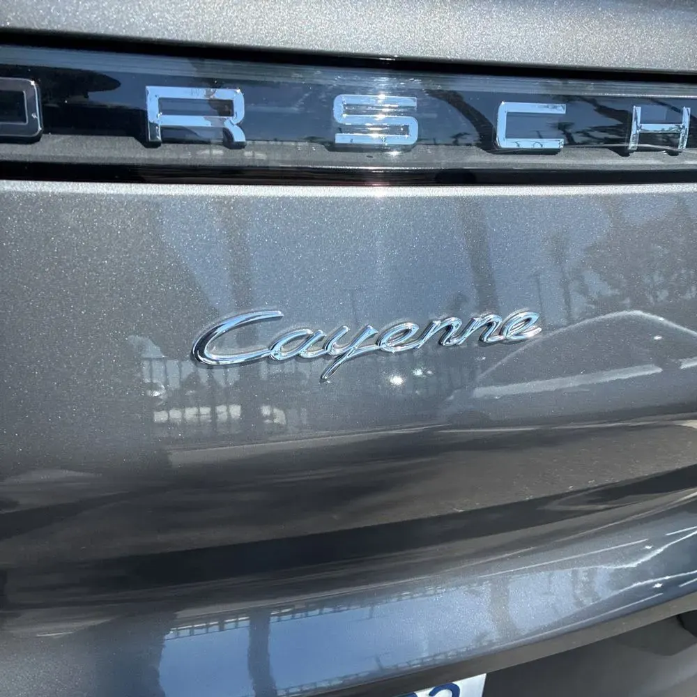 2022 Porsche Cayenne Base