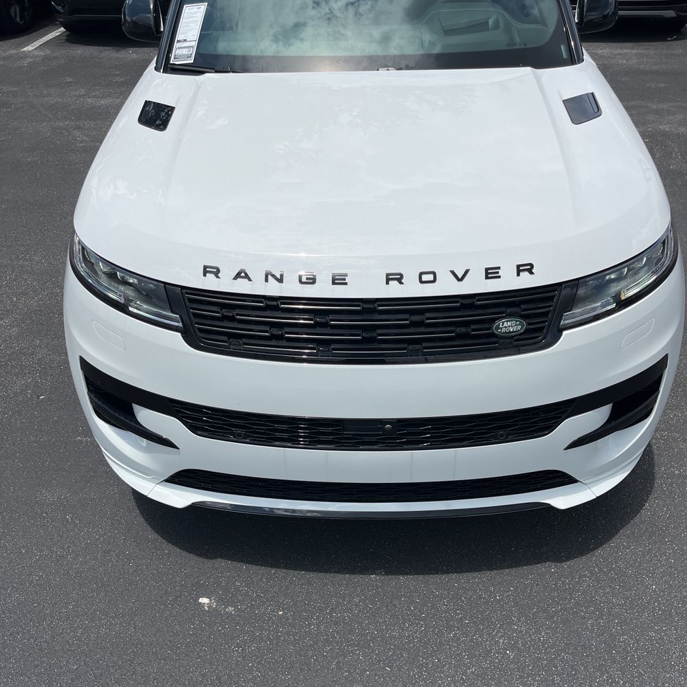 2024 Land Rover Range Rover Sport P550e Autobiography