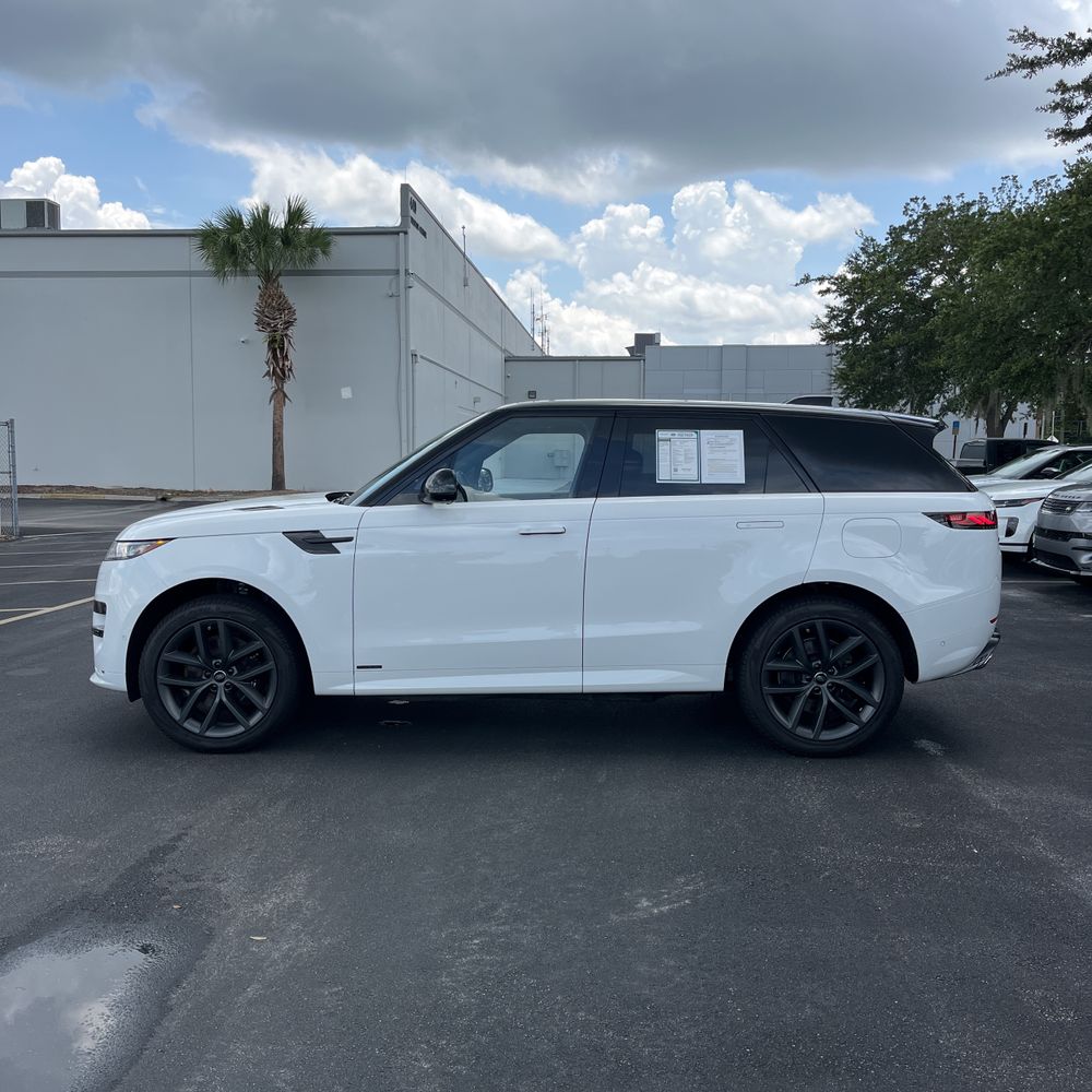 2024 Land Rover Range Rover Sport P550e Autobiography