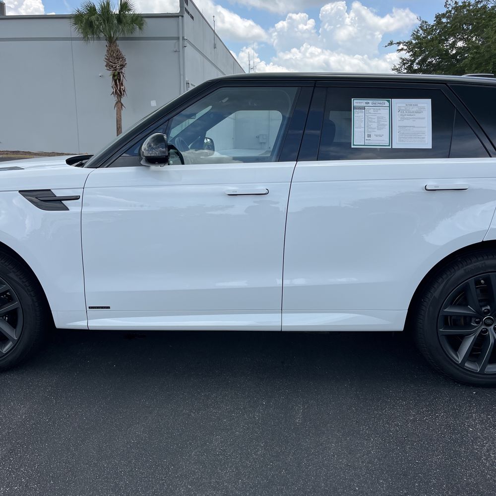 2024 Land Rover Range Rover Sport P550e Autobiography
