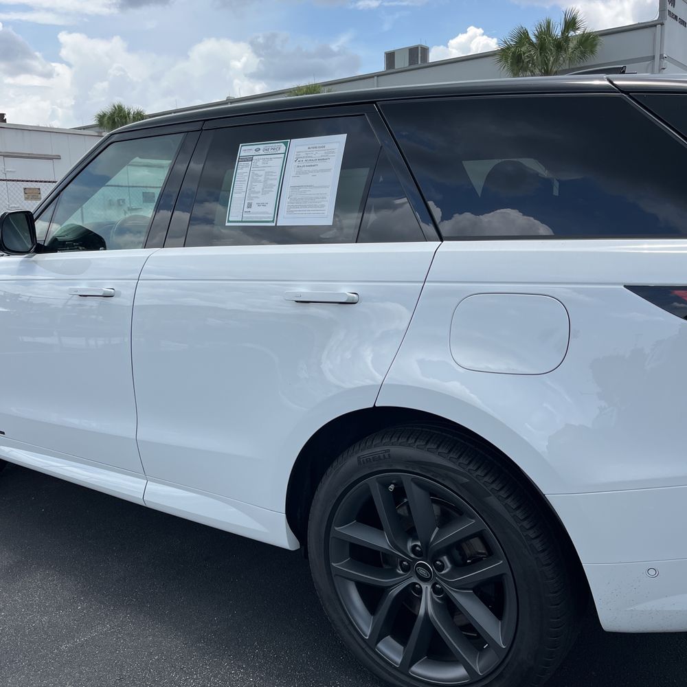 2024 Land Rover Range Rover Sport P550e Autobiography