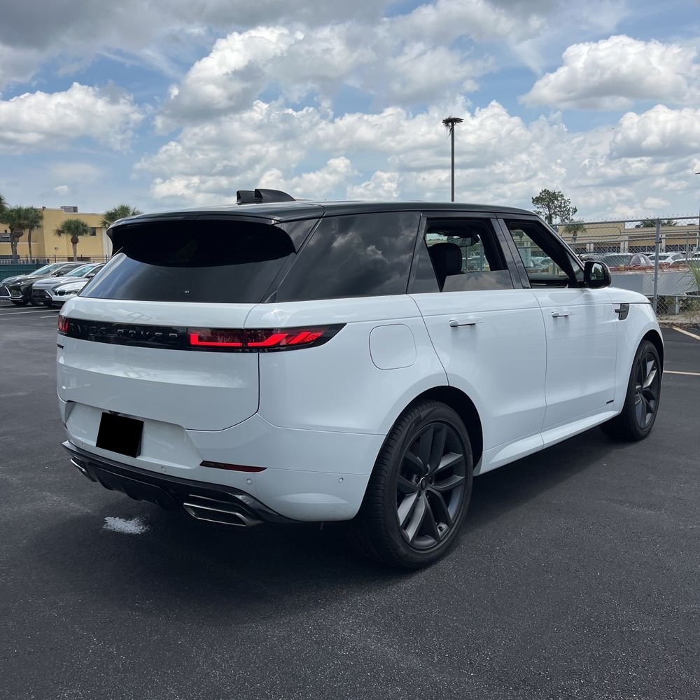 2024 Land Rover Range Rover Sport P550e Autobiography