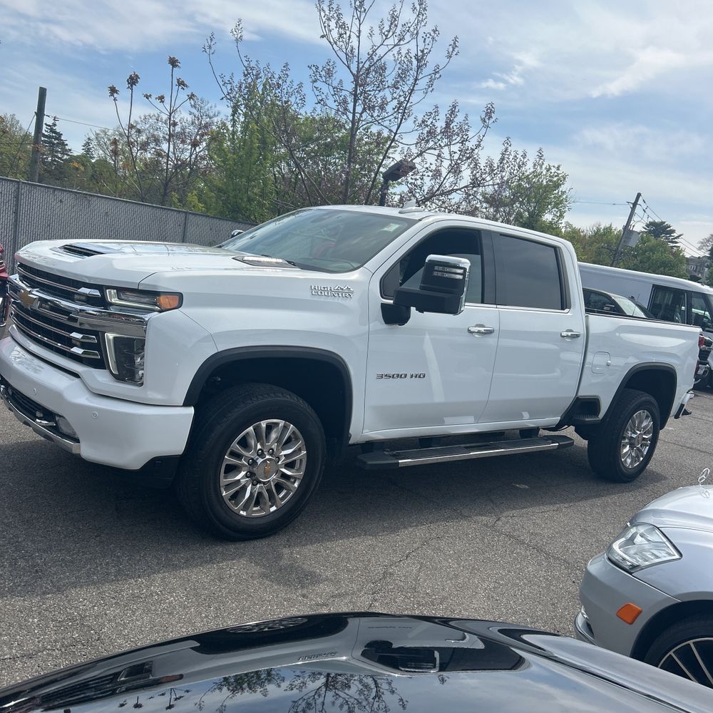 2023 Chevrolet Silverado 3500 High Country