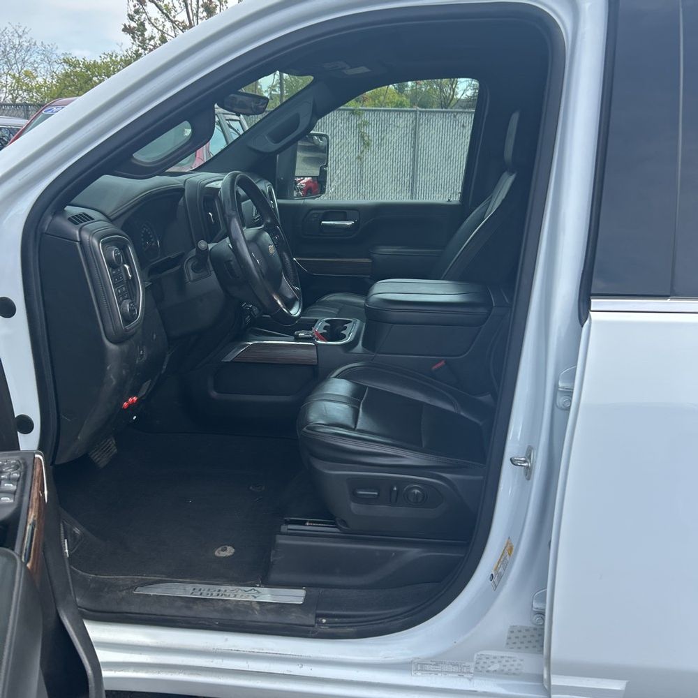 2023 Chevrolet Silverado 3500 High Country