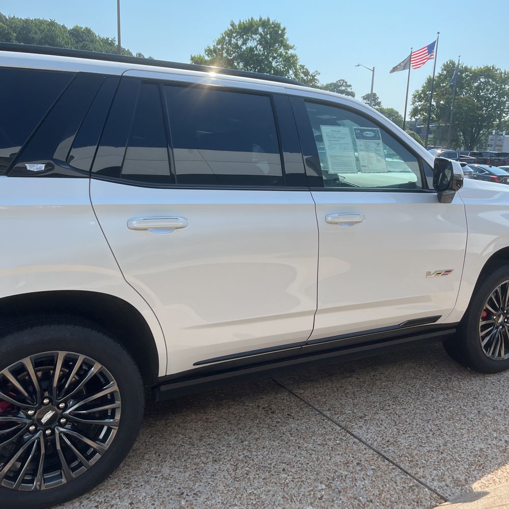 2024 Cadillac Escalade-V Base