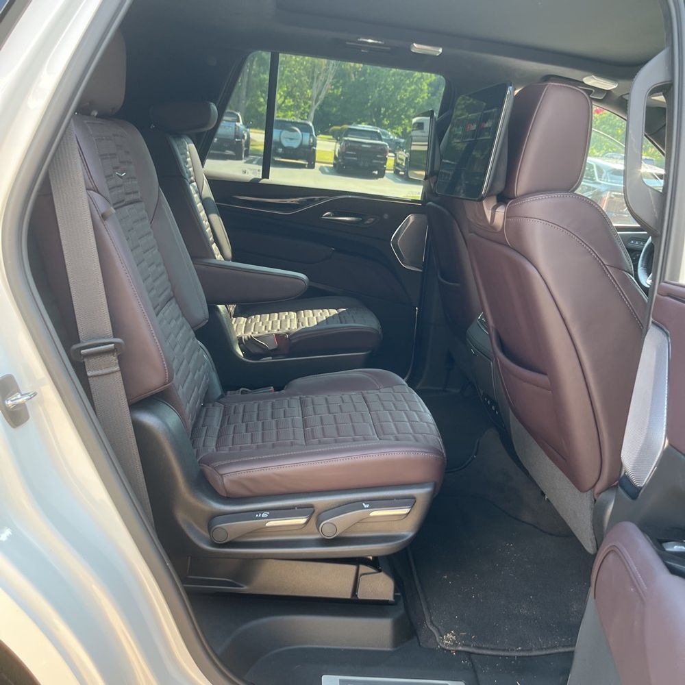 2024 Cadillac Escalade-V Base