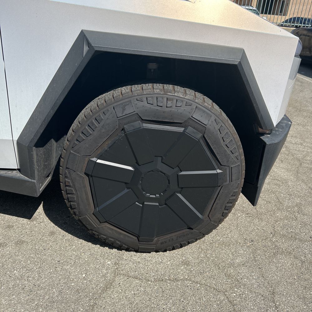 2024 Tesla Cybertruck Base