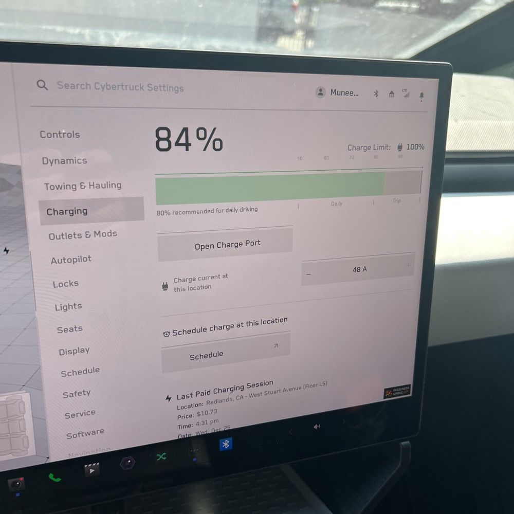 2024 Tesla Cybertruck Base