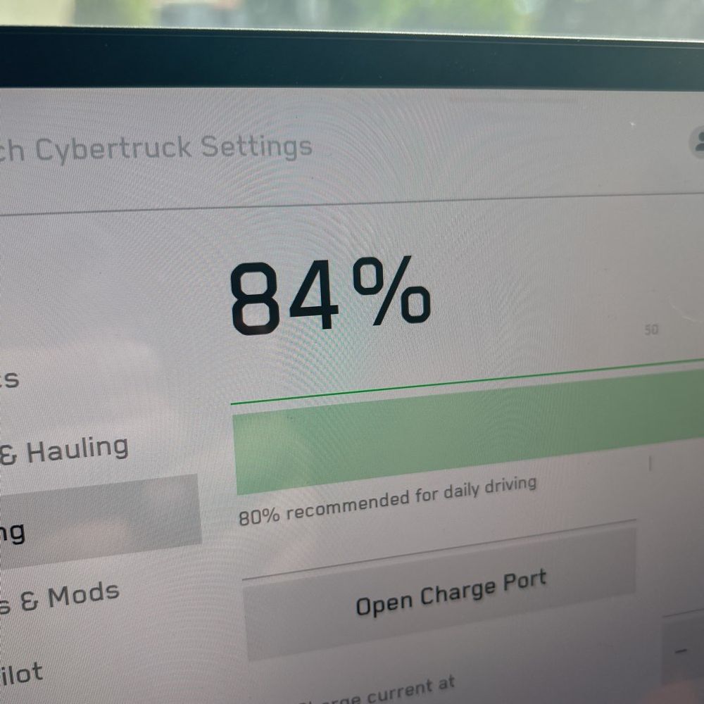2024 Tesla Cybertruck Base