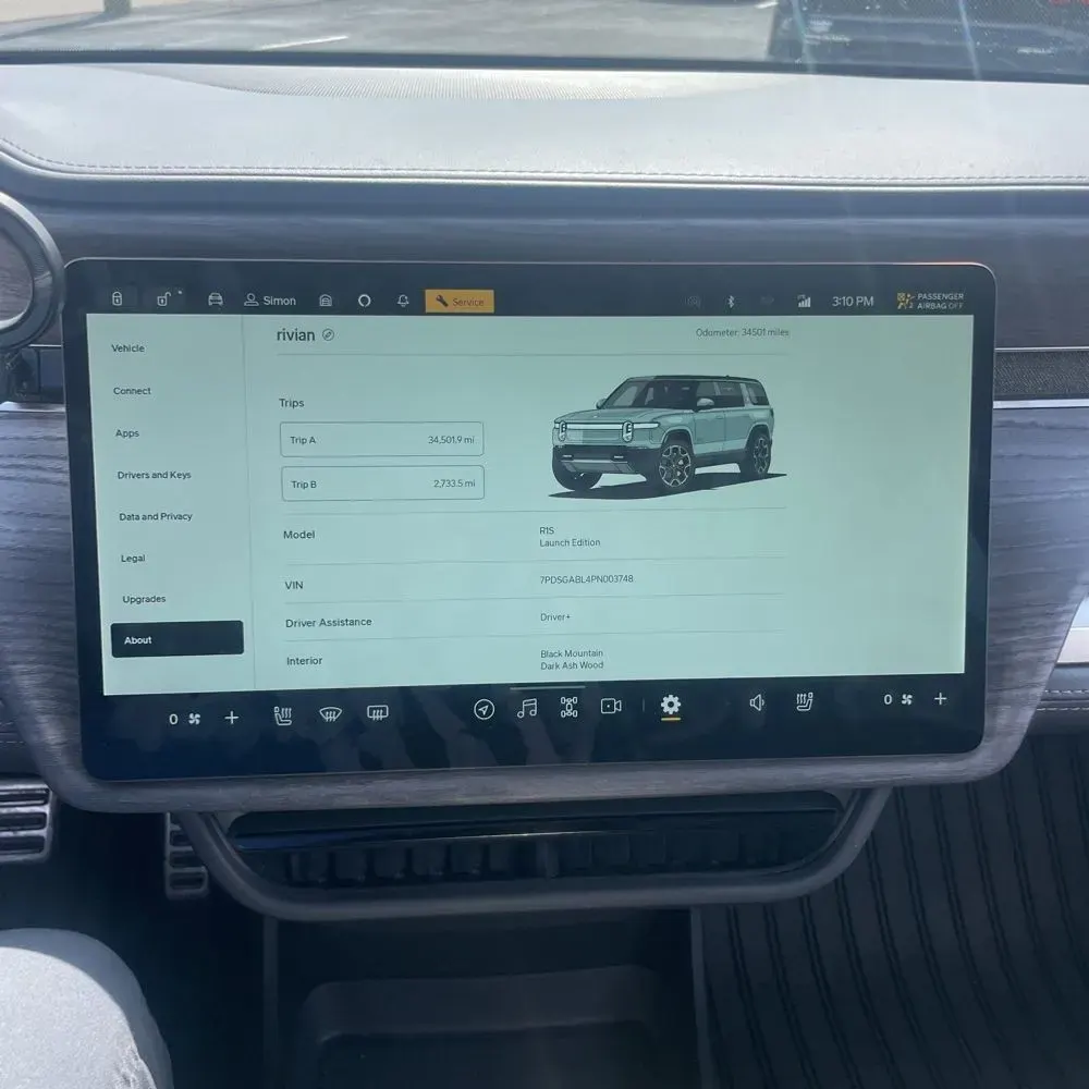 2023 Rivian R1S Launch Ed Quad-Motor
