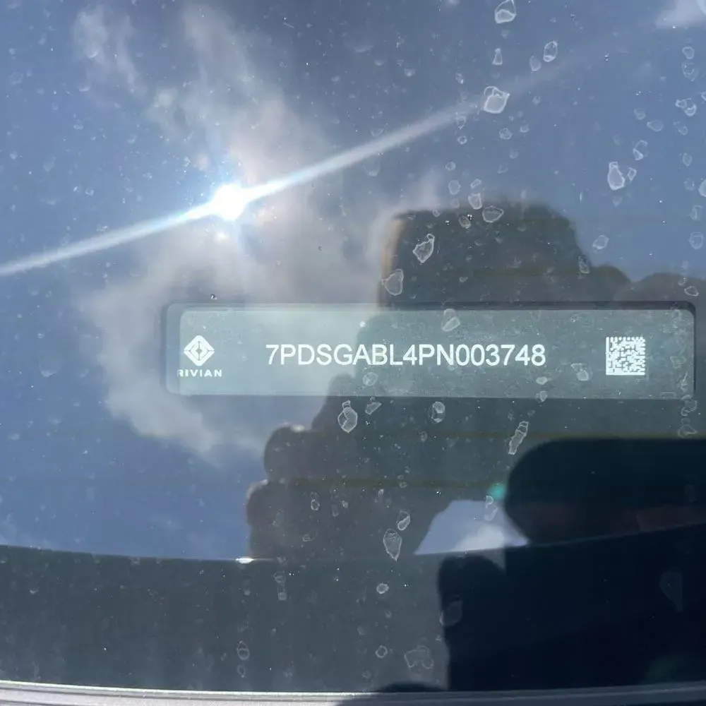 2023 Rivian R1S Launch Ed Quad-Motor