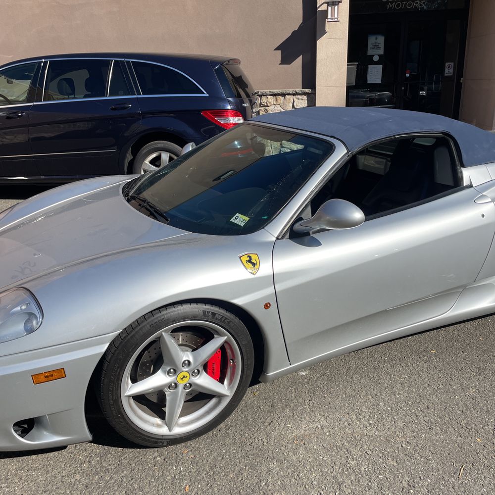 2001 Ferrari 360 Spider Base
