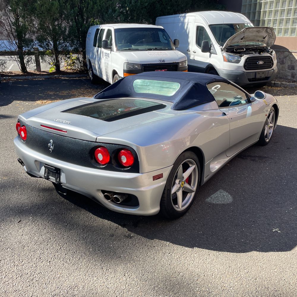 2001 Ferrari 360 Spider Base