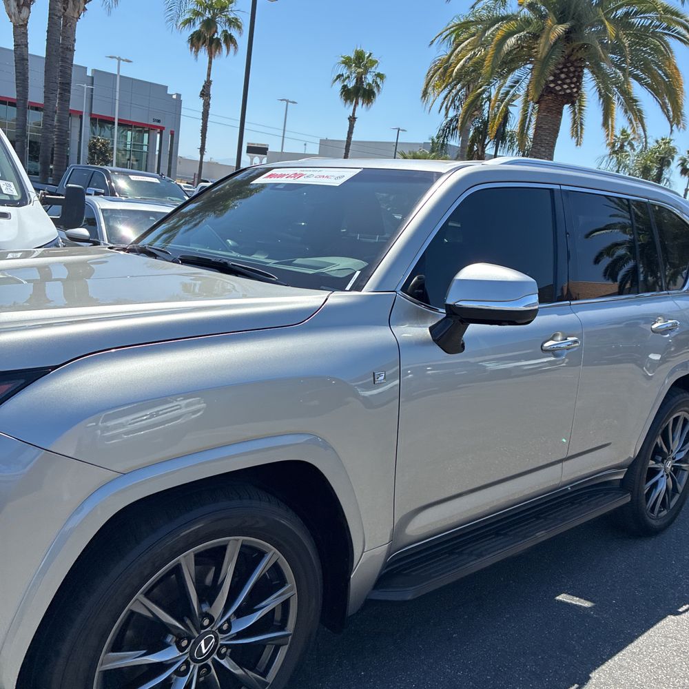 2023 Lexus LX 600 F SPORT Handling