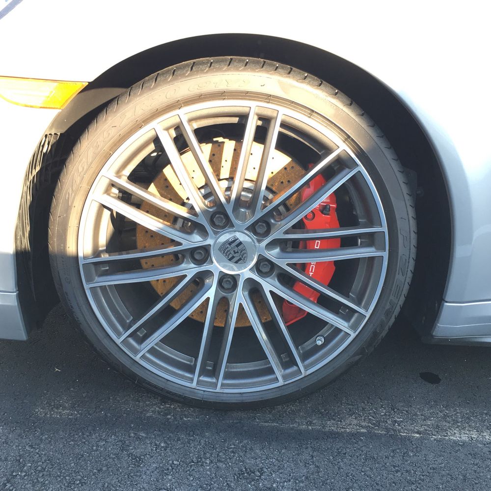 2017 Porsche 911 Carrera 4 Turbo S