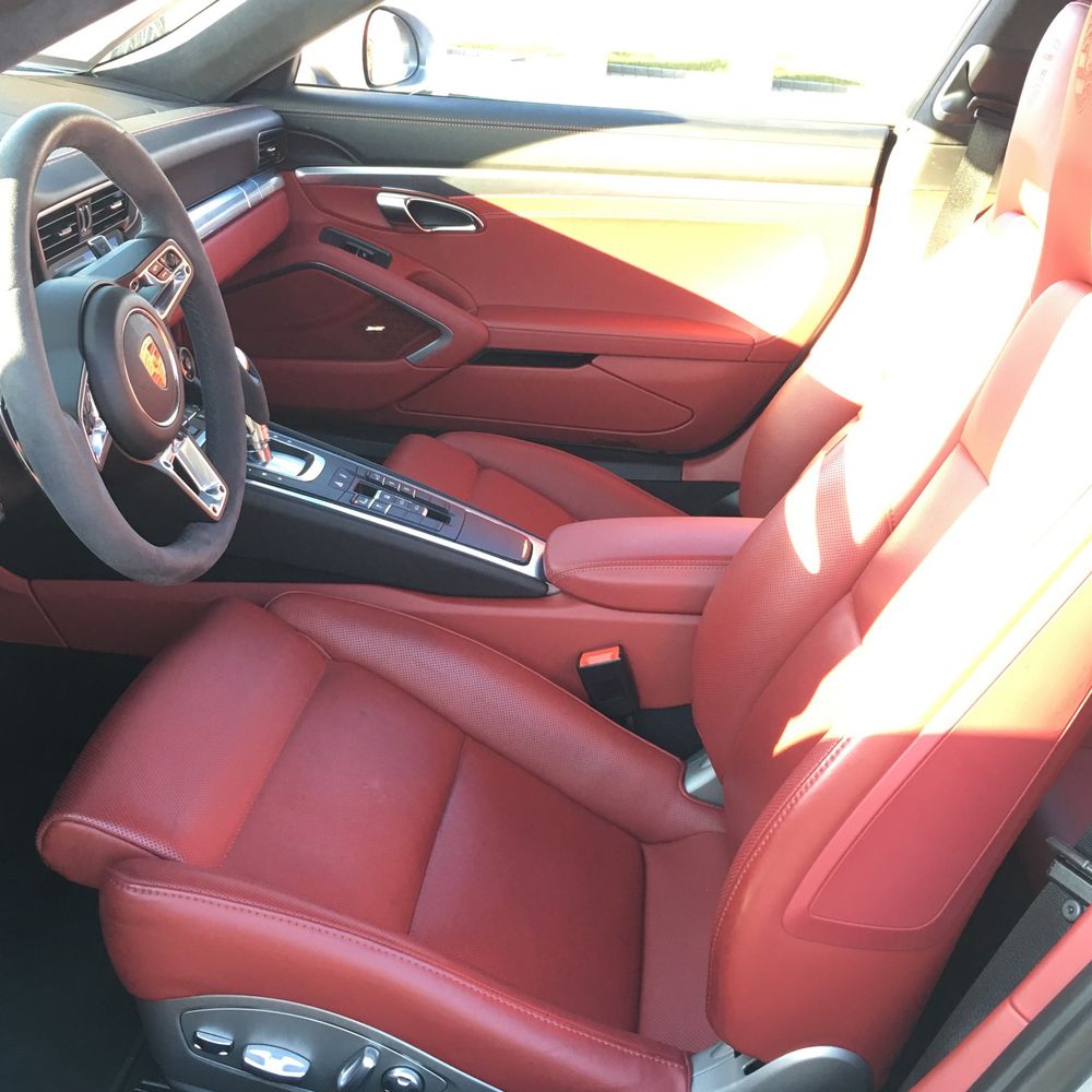 2017 Porsche 911 Carrera 4 Turbo S