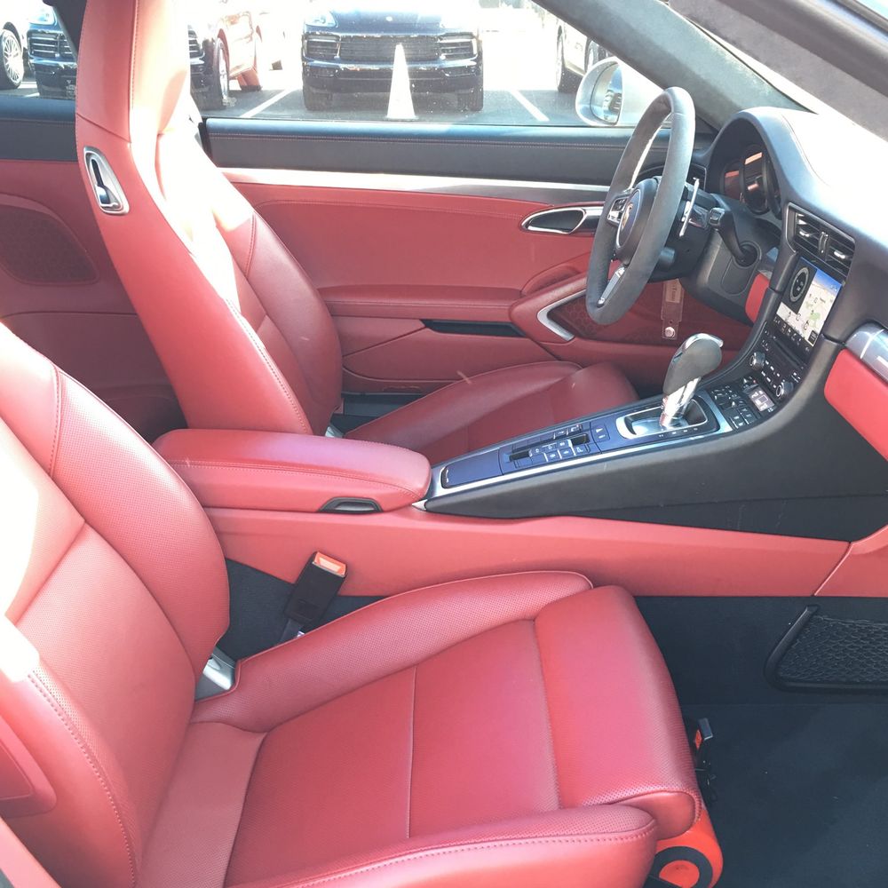 2017 Porsche 911 Carrera 4 Turbo S