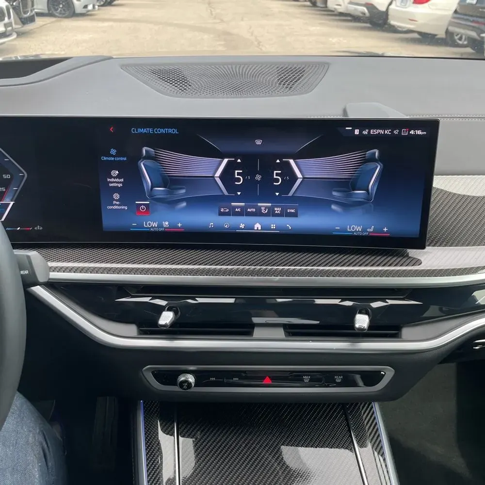 2026 BMW X5 M60i