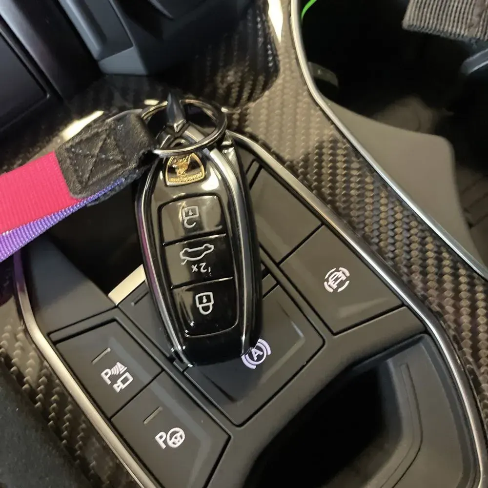 2024 Lamborghini Urus Performante