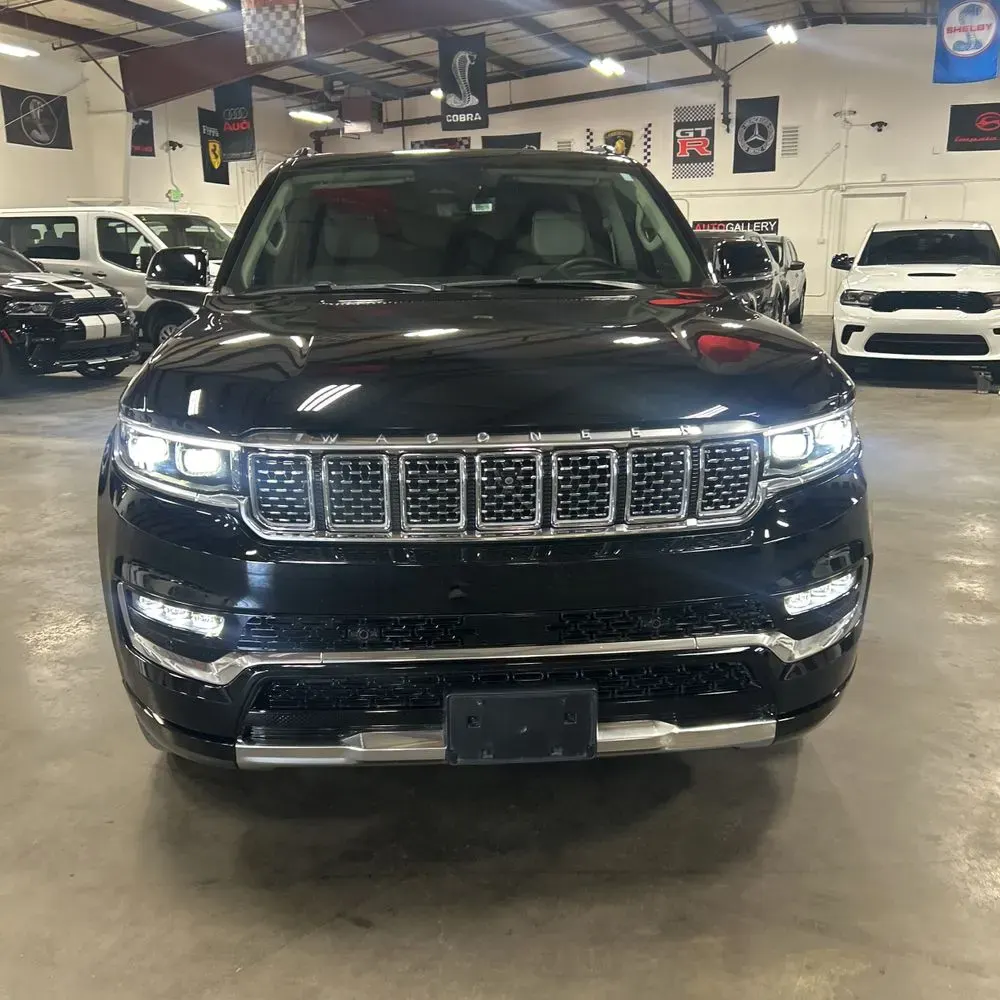 2023 Jeep Grand Wagoneer Series II