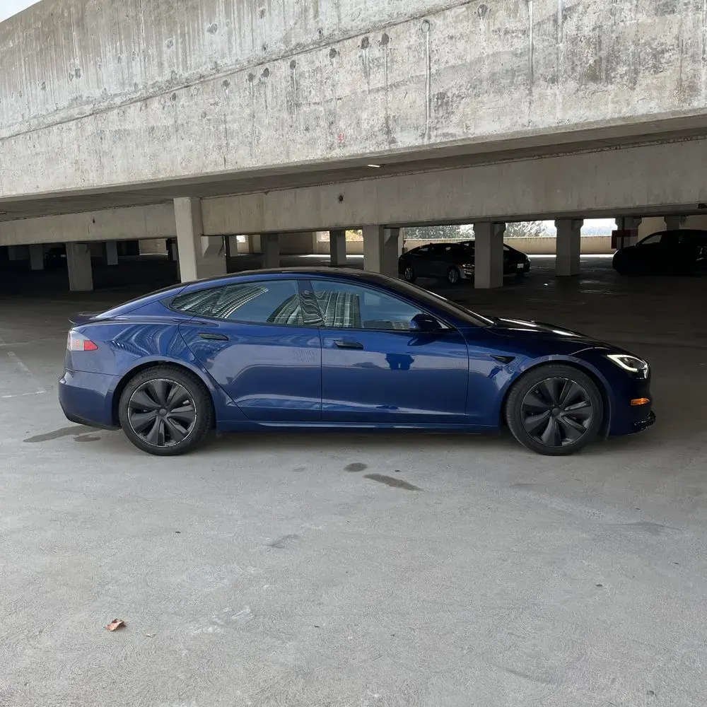 2021 Tesla Model S Plaid