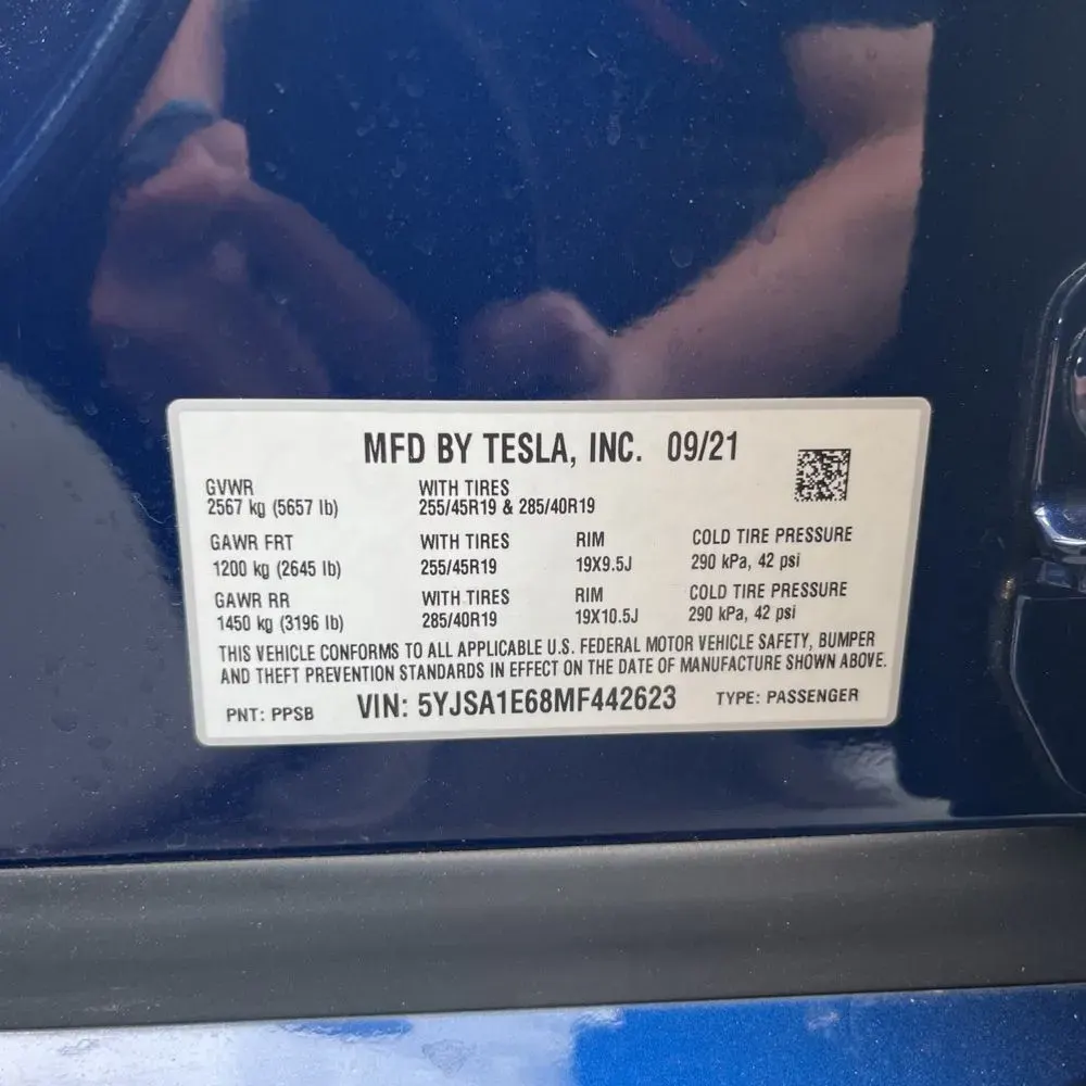 2021 Tesla Model S Plaid