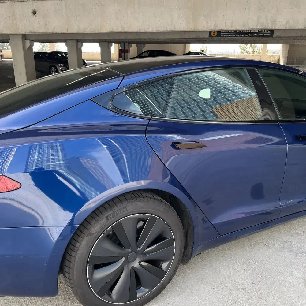 2021 Tesla Model S Plaid
