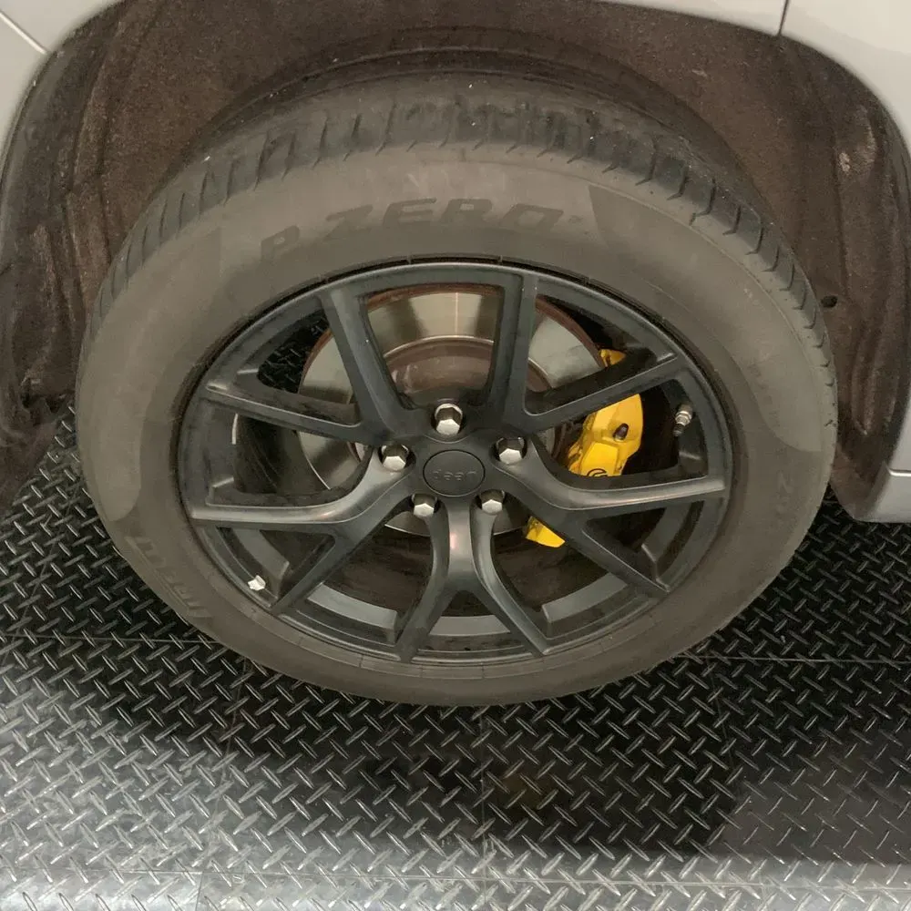 2021 Jeep Grand Cherokee Trackhawk