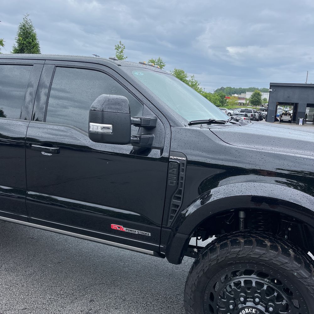 2025 Ford F450SD Platinum